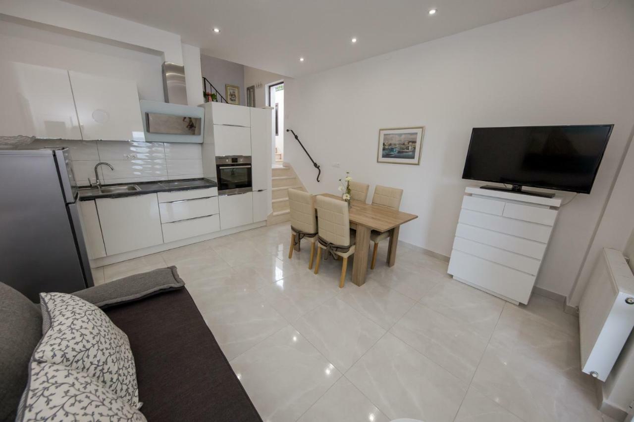 Apartments Mateo Trogir Extérieur photo